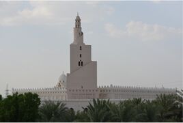 مسجد شجره‌ در نزدیکی مدینه، میقاتِ افرادی که از مدینه به مکه می‌روند.